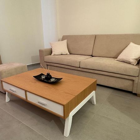 Odore Di Mare Apartments Sarandë Exteriör bild