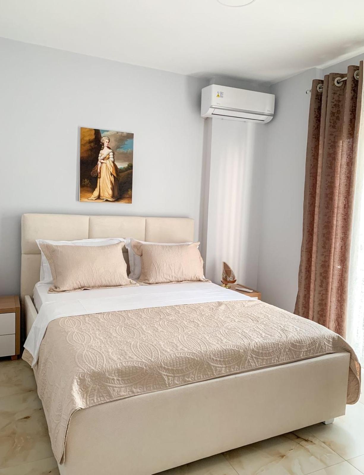 Odore Di Mare Apartments Sarandë Exteriör bild